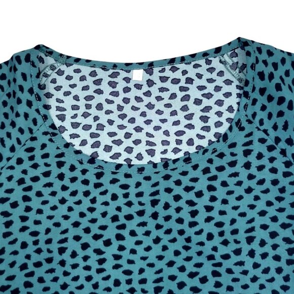 Women's Green Polka Dot Round Neck Tiered Sleeve Blouse 0X & 1X Short Sleeve Top - Picture 13 of 13